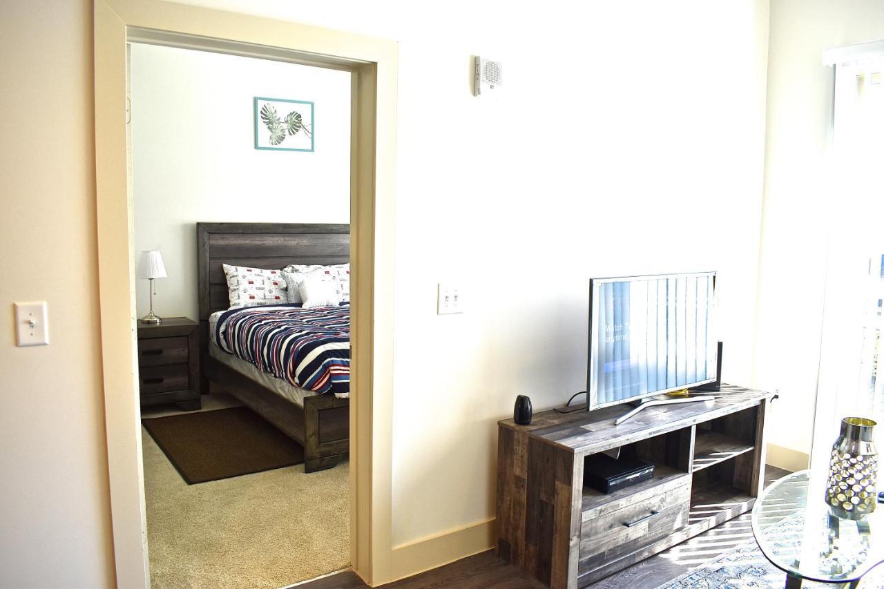 أتلانتا Luxurious And Cozy Apartment In Heart Of Buckhead المظهر الخارجي الصورة